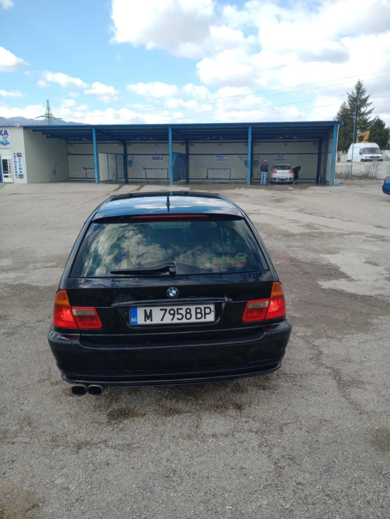 BMW 320, снимка 11 - Автомобили и джипове - 49522915