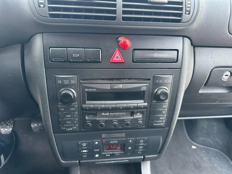 Audi A3 131hp 6 скорости, снимка 10 - Автомобили и джипове - 50798030