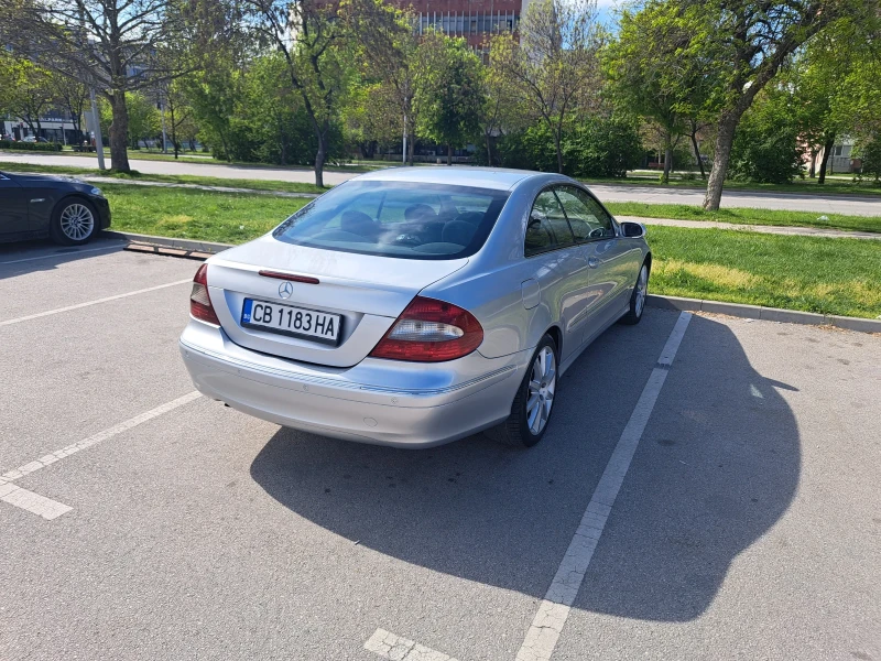 Mercedes-Benz CLK 320, снимка 7 - Автомобили и джипове - 52327236