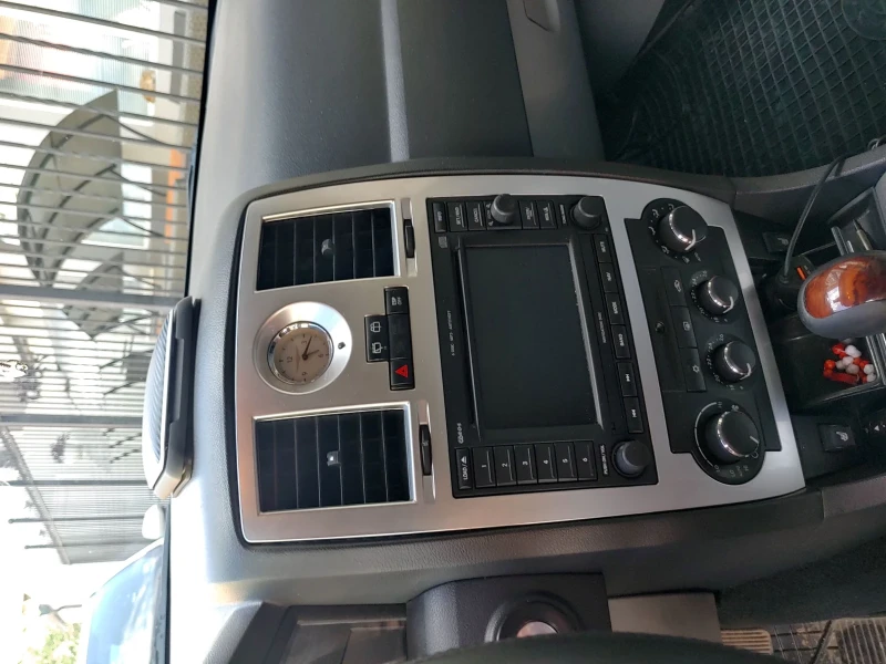 Chrysler 300c, снимка 5 - Автомобили и джипове - 52671334