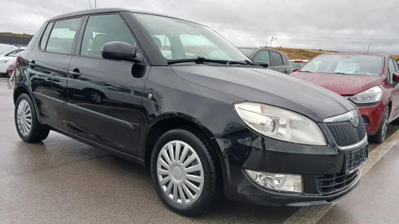 Skoda Fabia 1.2 TSI 4 цилиндъра, снимка 3 - Автомобили и джипове - 51938769