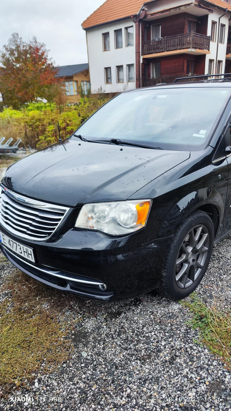 Chrysler Town and Country