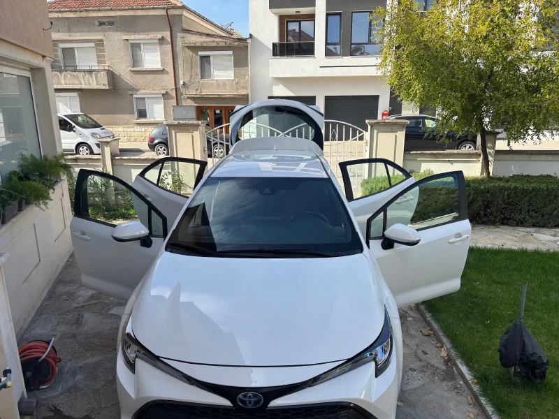 Toyota Corolla 1.8 Executive , снимка 16 - Автомобили и джипове - 52606896