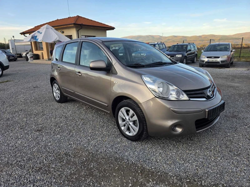 Nissan Note 1, 6cm3/110 kc-АВТОМАТИК, снимка 2 - Автомобили и джипове - 52248530