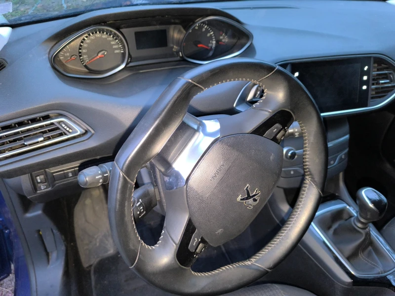 Peugeot 308 1.2 i, снимка 6 - Автомобили и джипове - 52311153