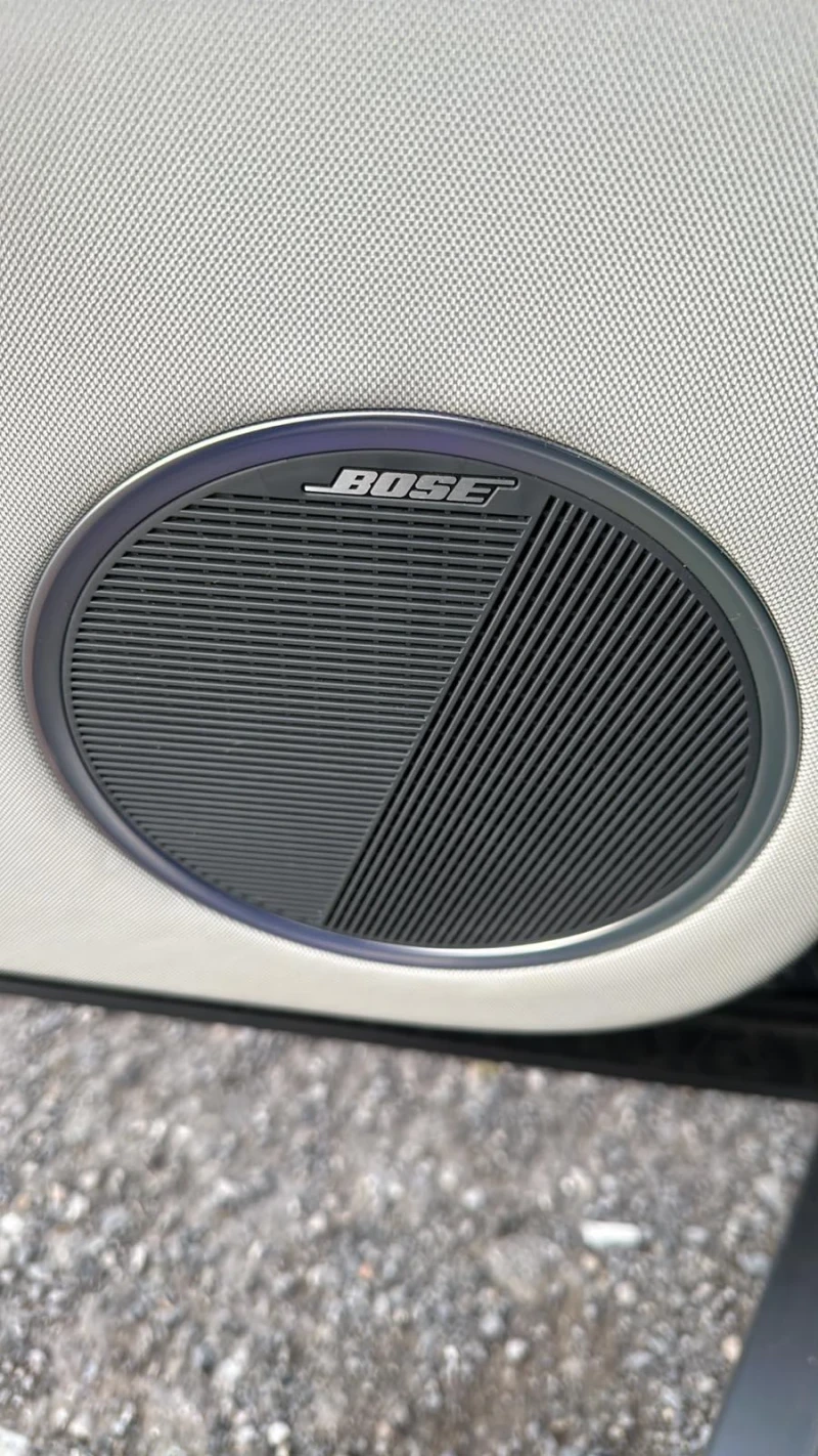 Hyundai Ioniq 5 72.6KWh UNIQ/360CAM/HUD/SOH100%/FULL, снимка 10 - Автомобили и джипове - 52402057