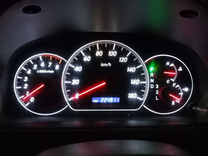 Toyota Alphard 2.4 VVTI, снимка 8 - Автомобили и джипове - 53194413