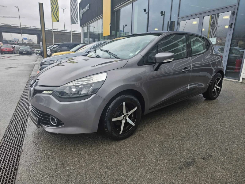 Renault Clio 1.2 75 к.с. бензин BVM5