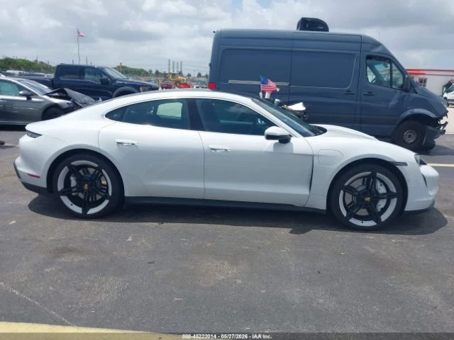 Porsche Taycan 4S | ПАНОРАМА | AWD | ОБДУХВАНЕ | DISTRONIC, снимка 12 - Автомобили и джипове - 55262326