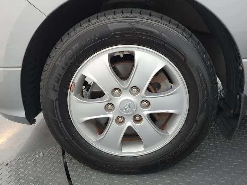 Hyundai Starex * 12МЕСТЕН* ЦЕНАДОБГ!, снимка 5 - Автомобили и джипове - 55776874