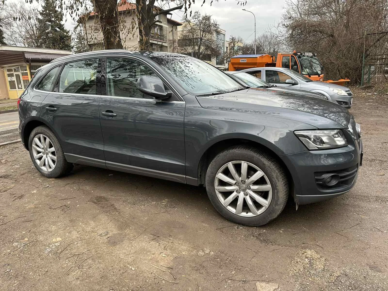 Audi Q5 4Х4 ГАЗОВА ИНЖЕКЦЯ ИЗКЛЮЧИТЕЛН СЕРВИЗ КНИЖК УНИКТ - изображение 5