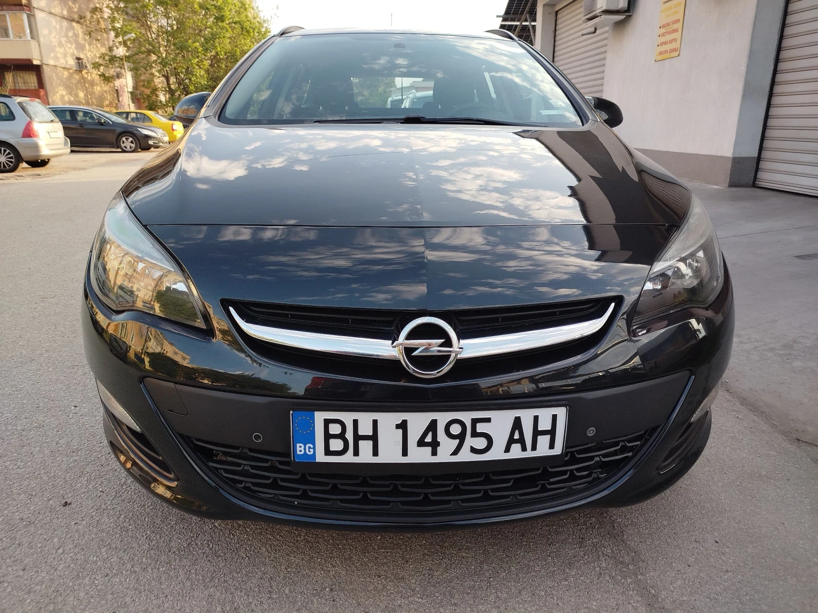 Opel Astra J 1.4i FACELIFT SPORTS TOURER 