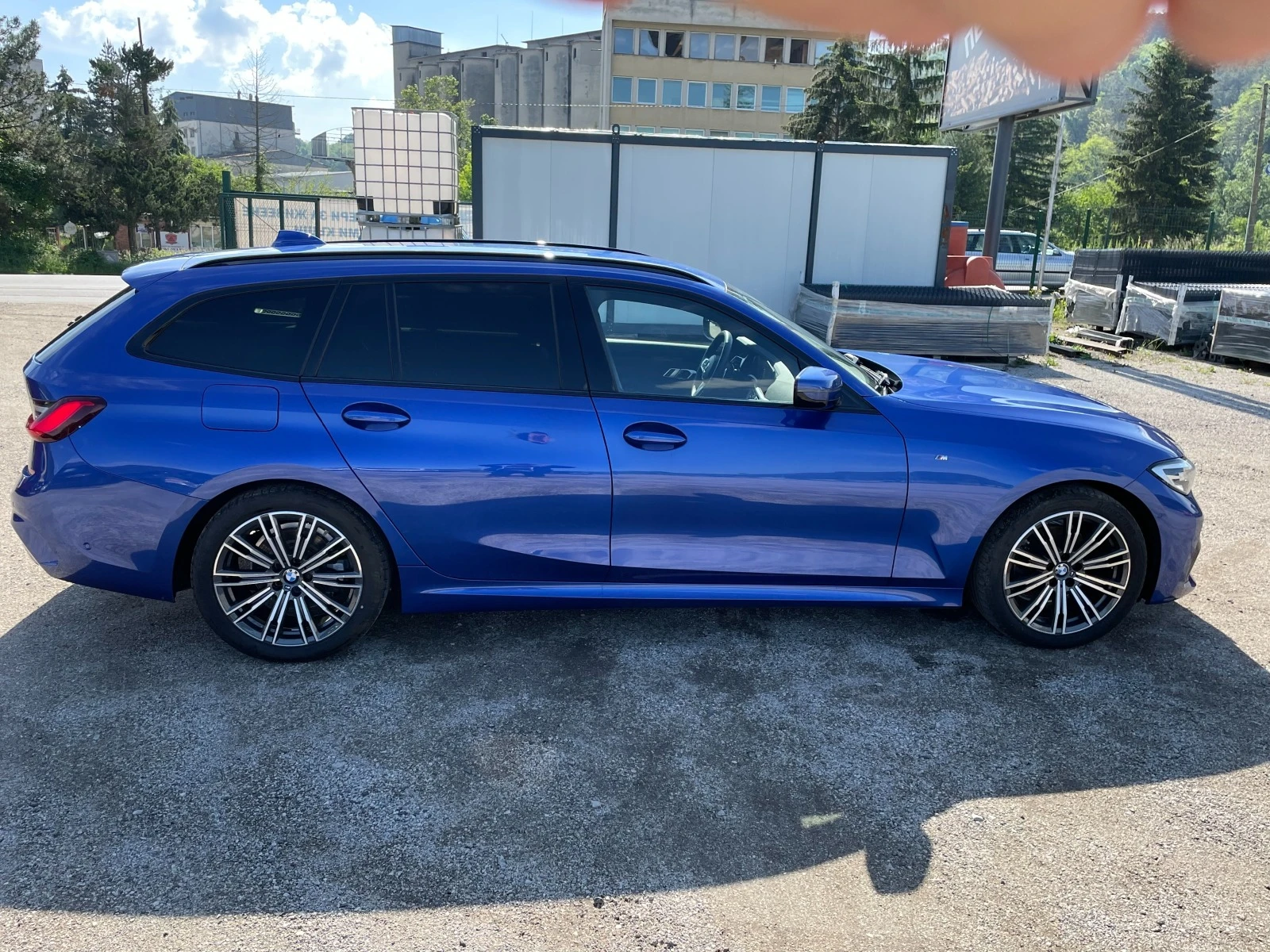 BMW 320 ПЕРФЕКТЕН X-Drive - изображение 8