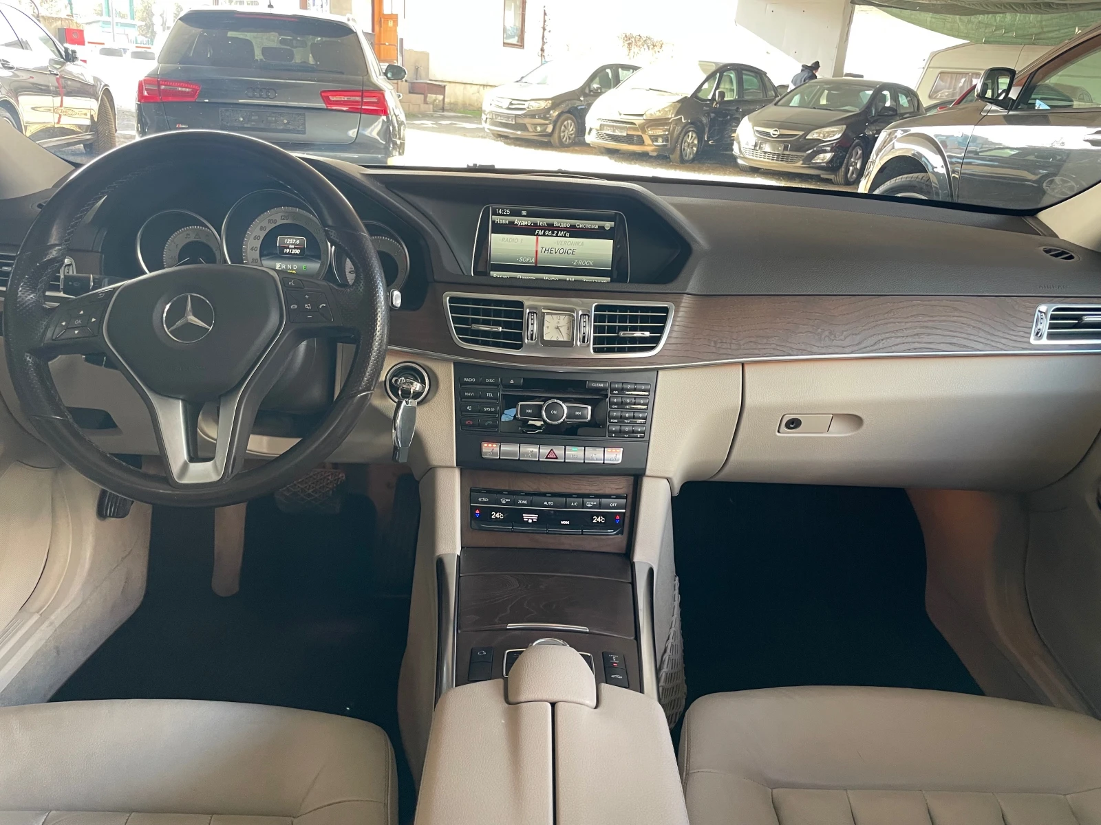 Mercedes-Benz E 250 CDI-4-MATIC-AVANTGARDE-LED-NAVI-   | Mobile.bg   16