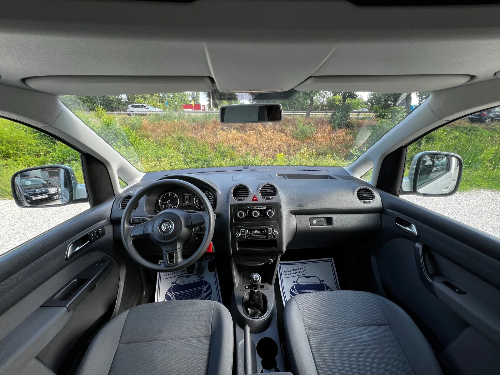 VW Caddy 2.0TDI 4X4 6-SPEED - изображение 9