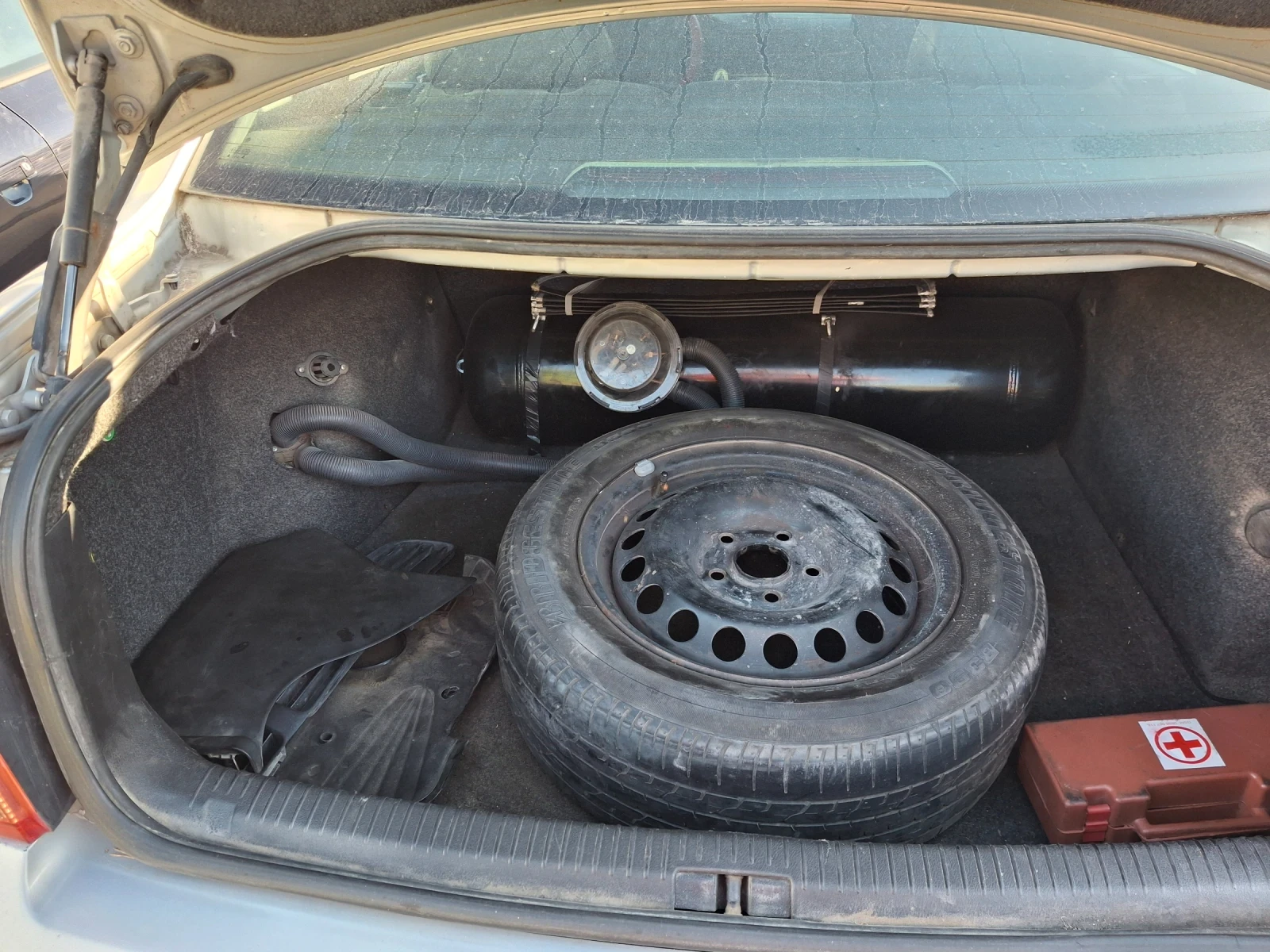 VW Passat  - изображение 4