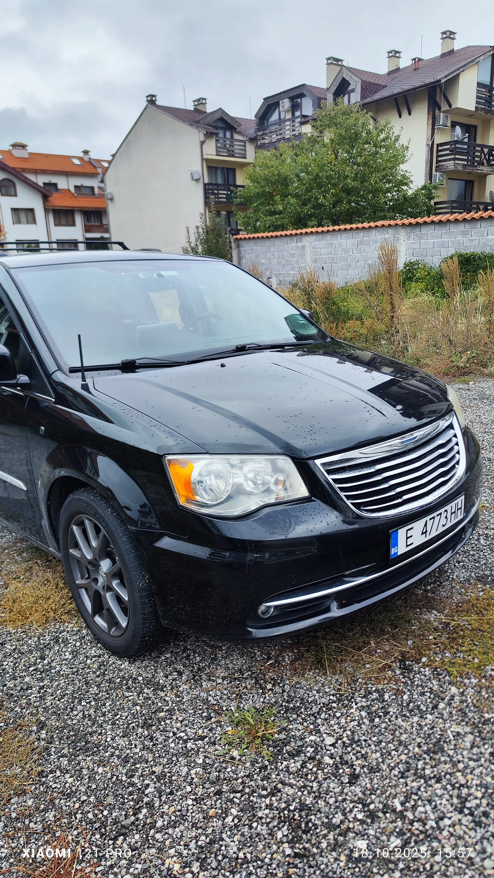 Chrysler Town and Country  - изображение 2