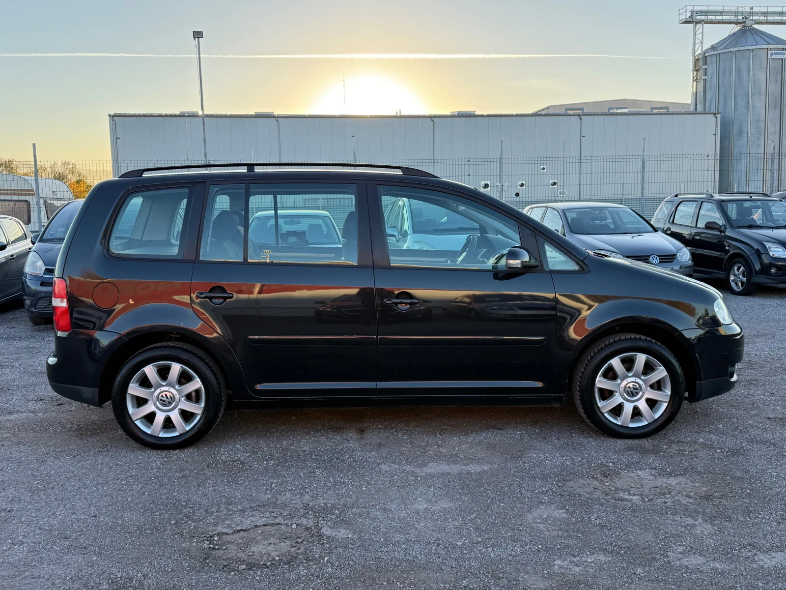 VW Touran 1.9TDI* 105кс | Mobile.bg — изображение 6