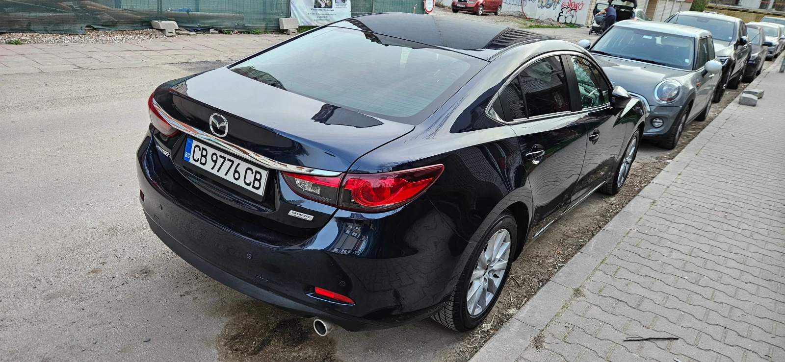 Mazda 6 2.2 - изображение 6