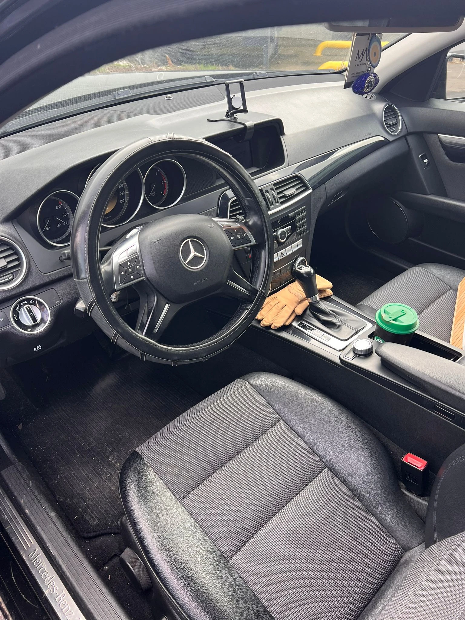 Mercedes-Benz C 220  - изображение 4