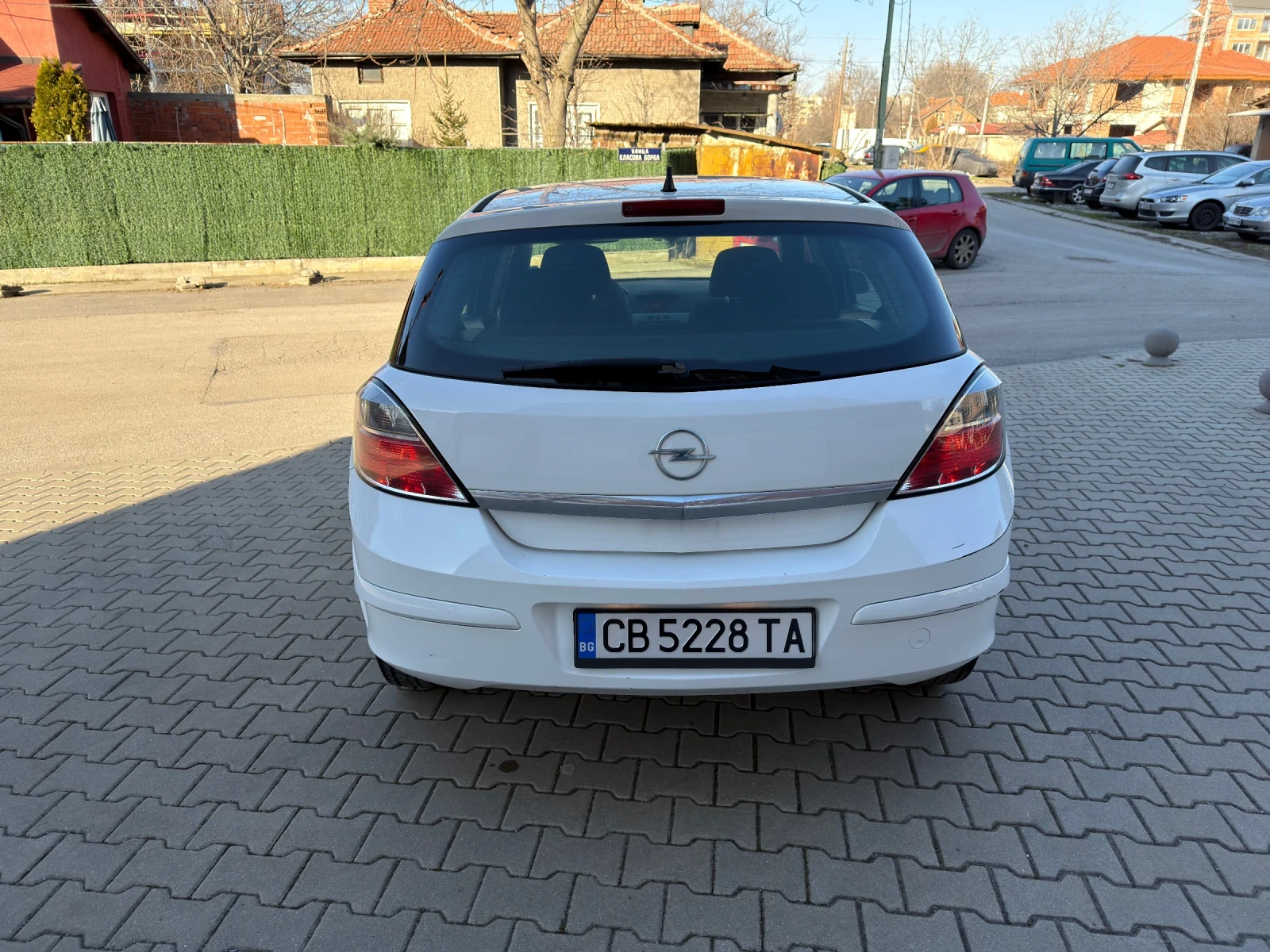 Opel Astra 2010г. - изображение 5