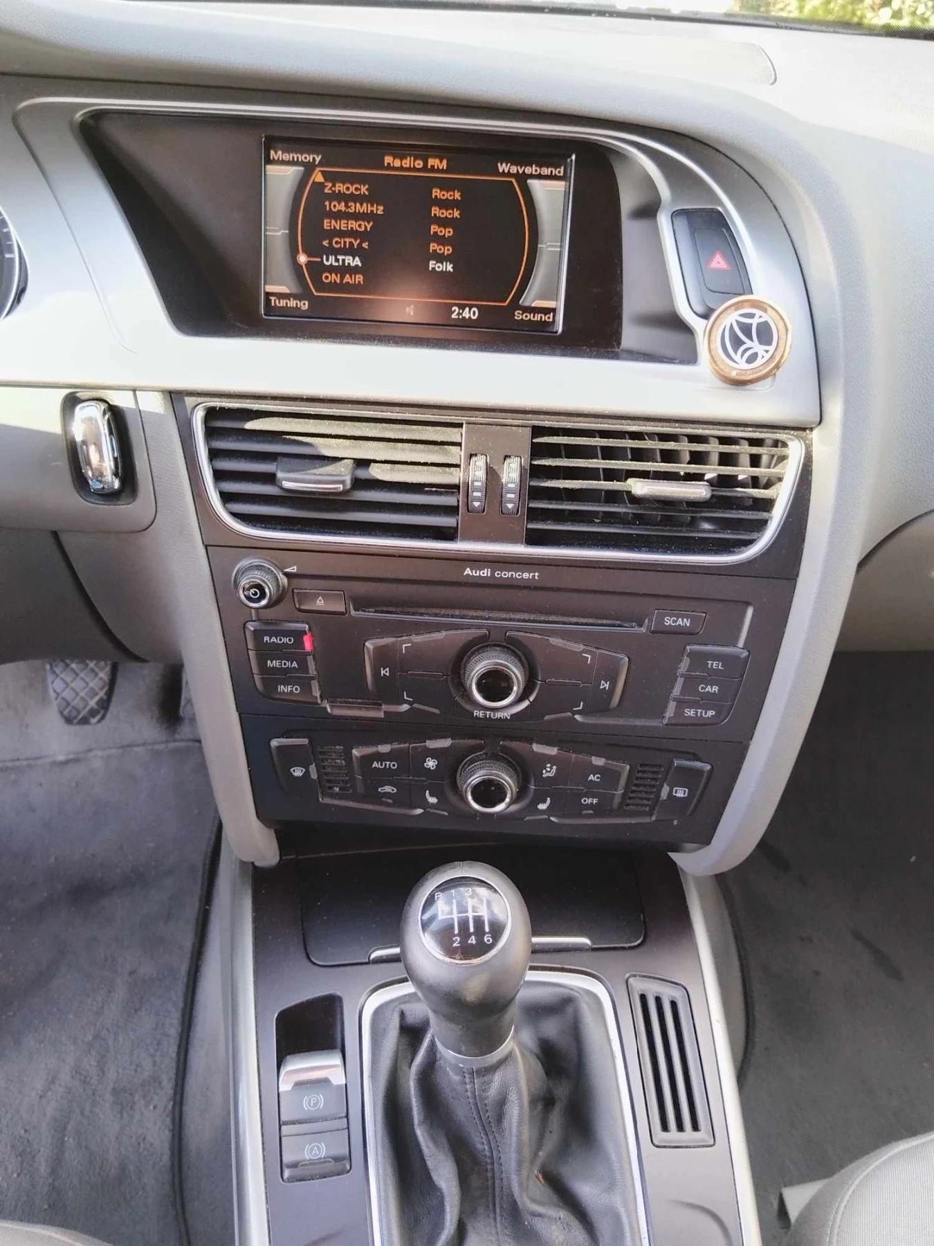 Audi A4 B8, снимка 10 - Автомобили и джипове - 53750595