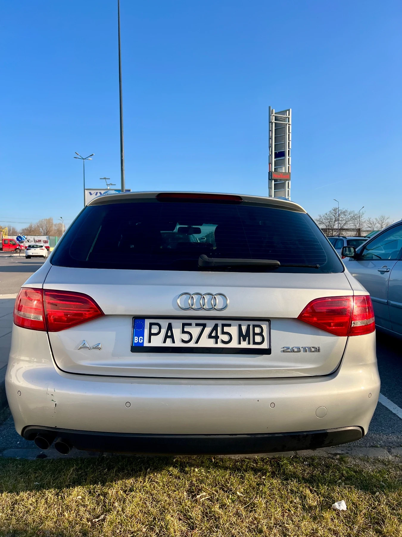Audi A4 B8, снимка 4 - Автомобили и джипове - 53750595