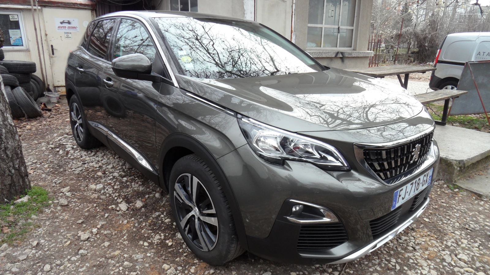 Peugeot 3008 HDI /NAVI/EURO 6, снимка 4 - Автомобили и джипове - 53927076