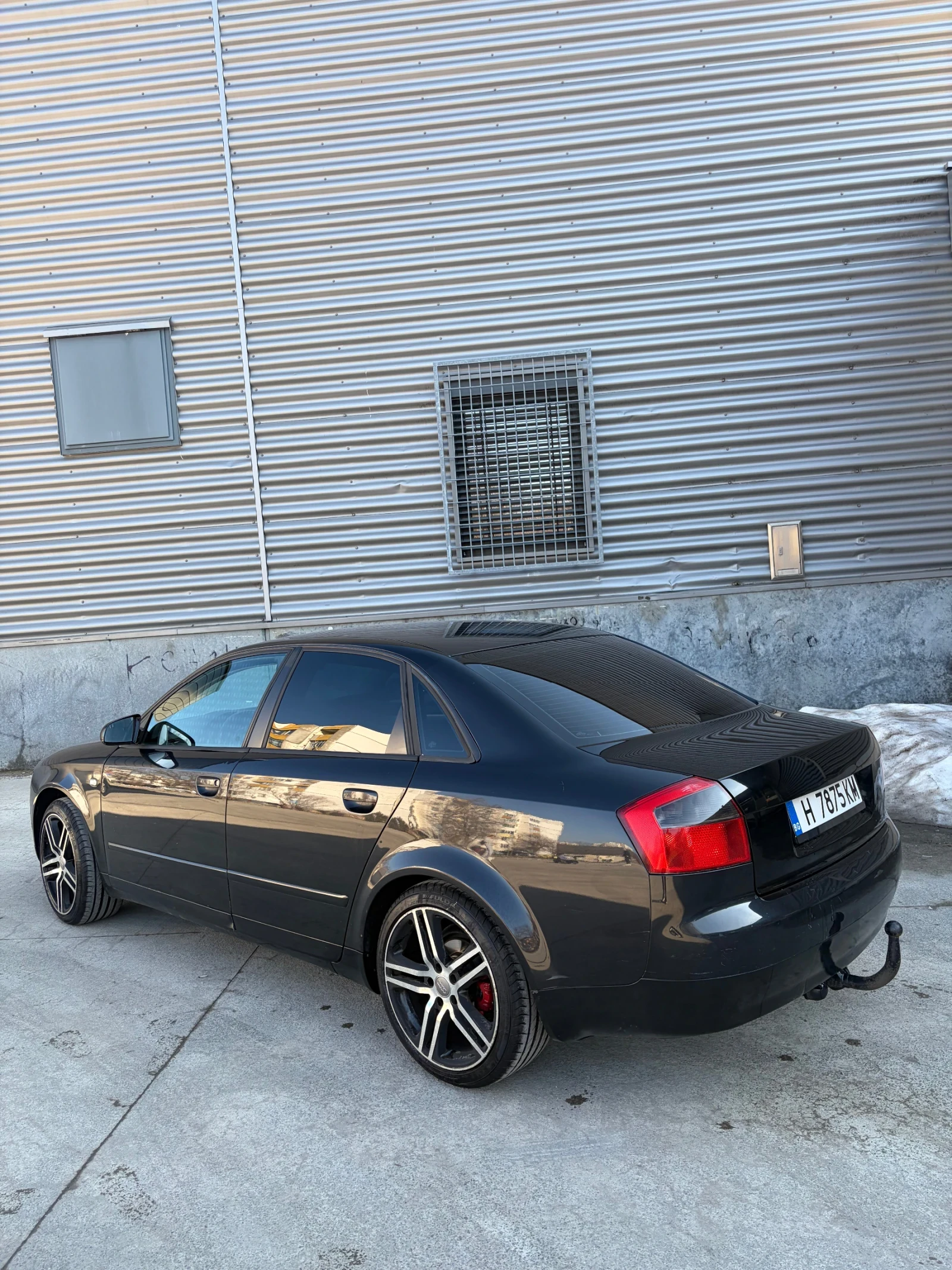 Audi A4 1.9 TDI S-Line, снимка 8 - Автомобили и джипове - 54915844