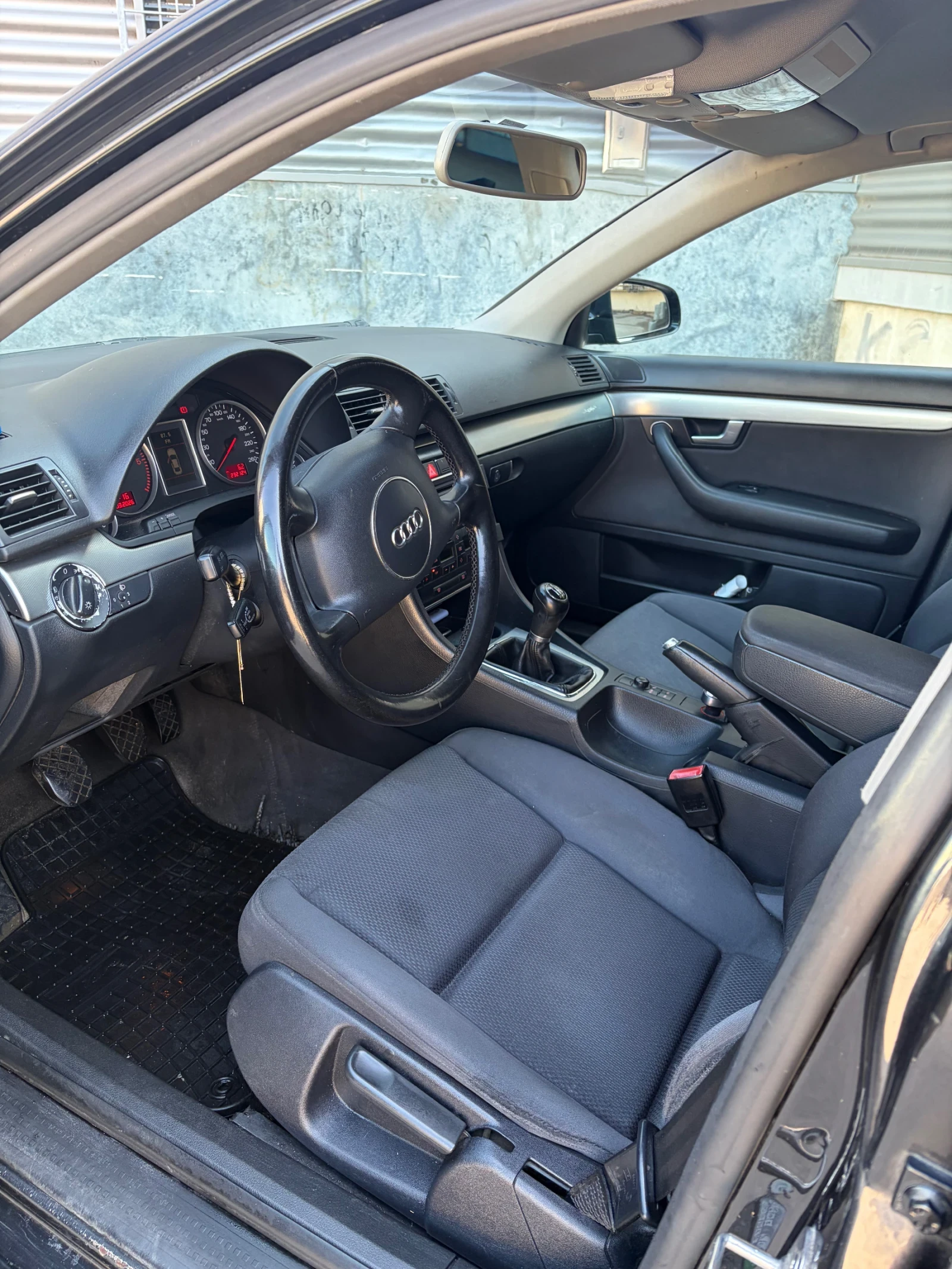 Audi A4 1.9 TDI S-Line, снимка 16 - Автомобили и джипове - 54915844