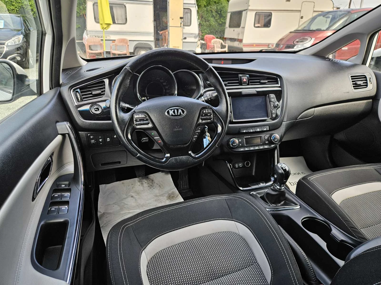 Kia Ceed 1.6d-Евро-6, снимка 10 - Автомобили и джипове - 54941855