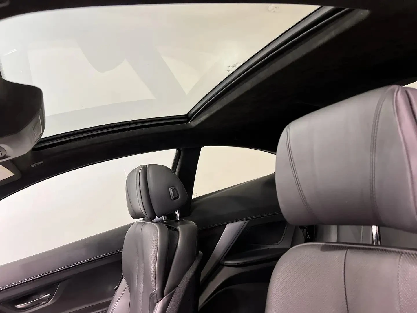 BMW 650 M-Sport xDrive FULL Автокредит Цена до България, снимка 13 - Автомобили и джипове - 55031108