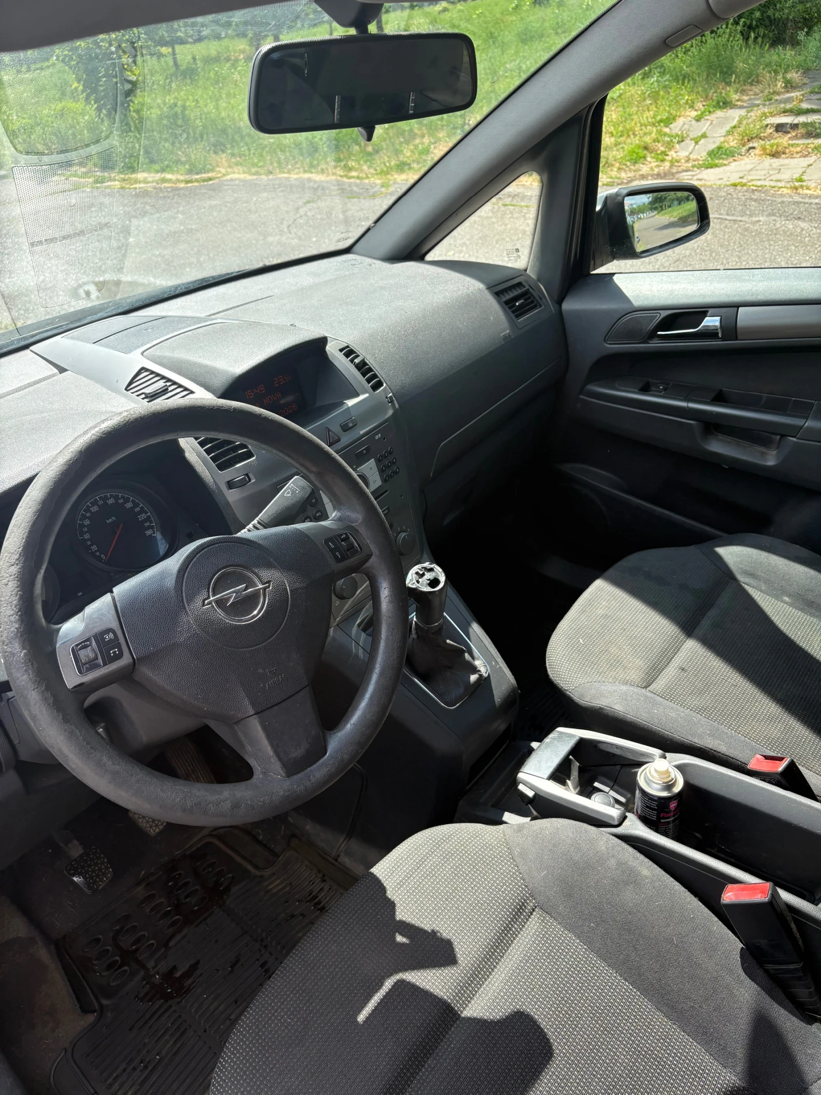 Opel Zafira 1.8 Газов Инжекцион, снимка 4 - Автомобили и джипове - 55036129