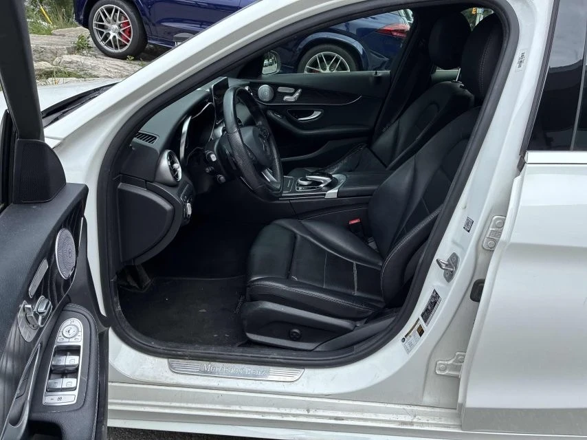 Mercedes-Benz C 300 Amg-pack* Back cam* Burmester* Pano* Подгрев* Keyl, снимка 7 - Автомобили и джипове - 55254326