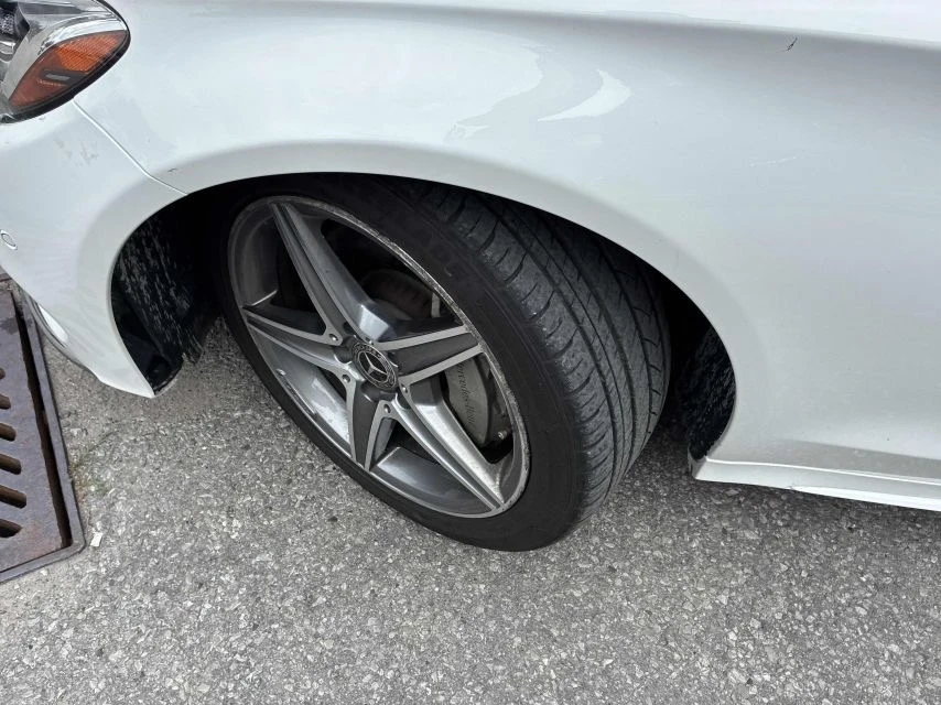 Mercedes-Benz C 300 Amg-pack* Back cam* Burmester* Pano* Подгрев* Keyl, снимка 6 - Автомобили и джипове - 55254326