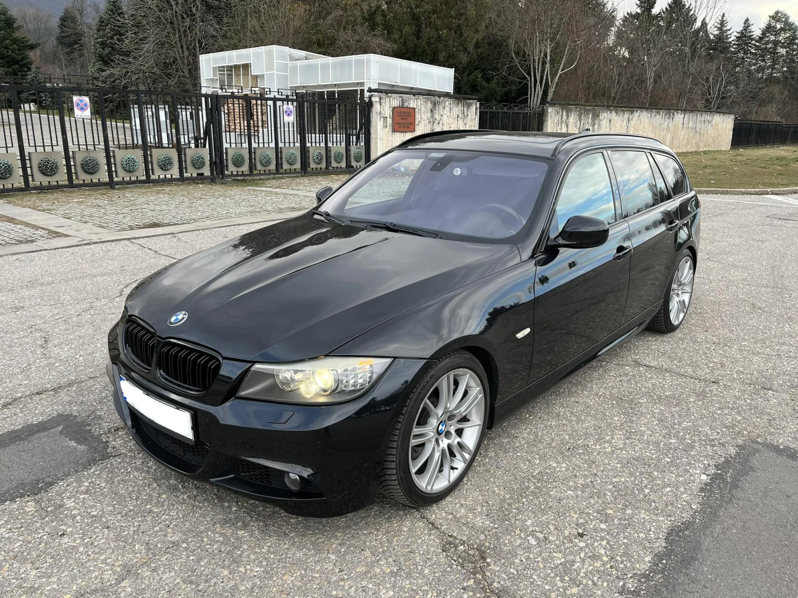 BMW 335 335d M-sport LCI, снимка 2 - Автомобили и джипове - 55328727