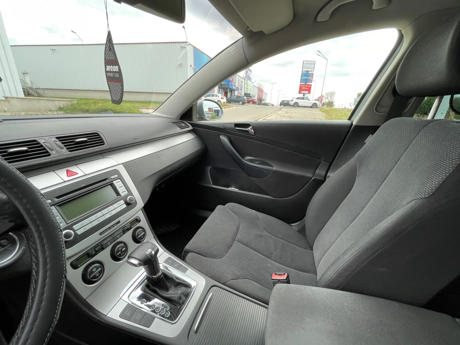 VW Passat, снимка 6 - Автомобили и джипове - 55585777