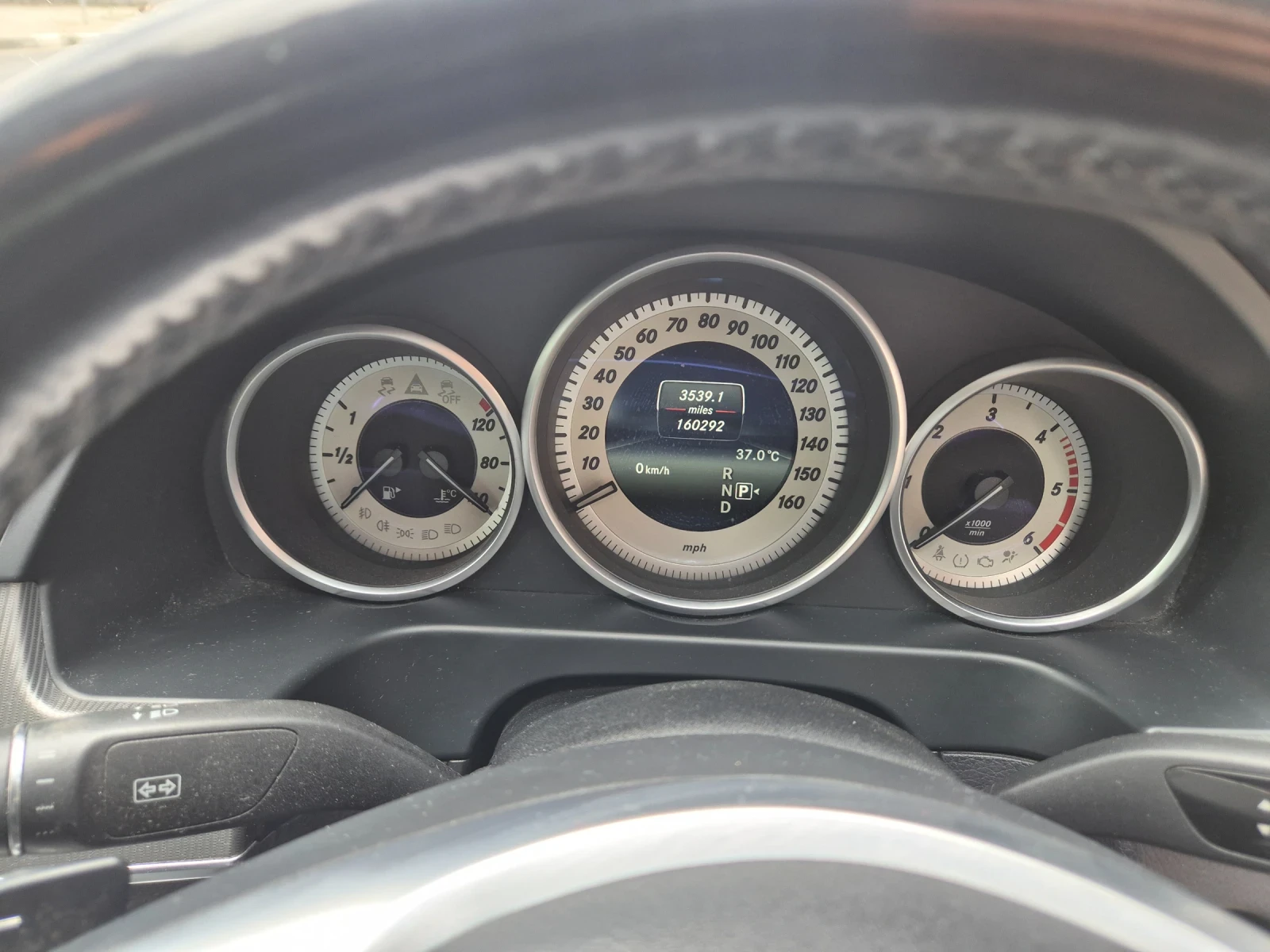 Mercedes-Benz E 220 2.2, снимка 7 - Автомобили и джипове - 55608771