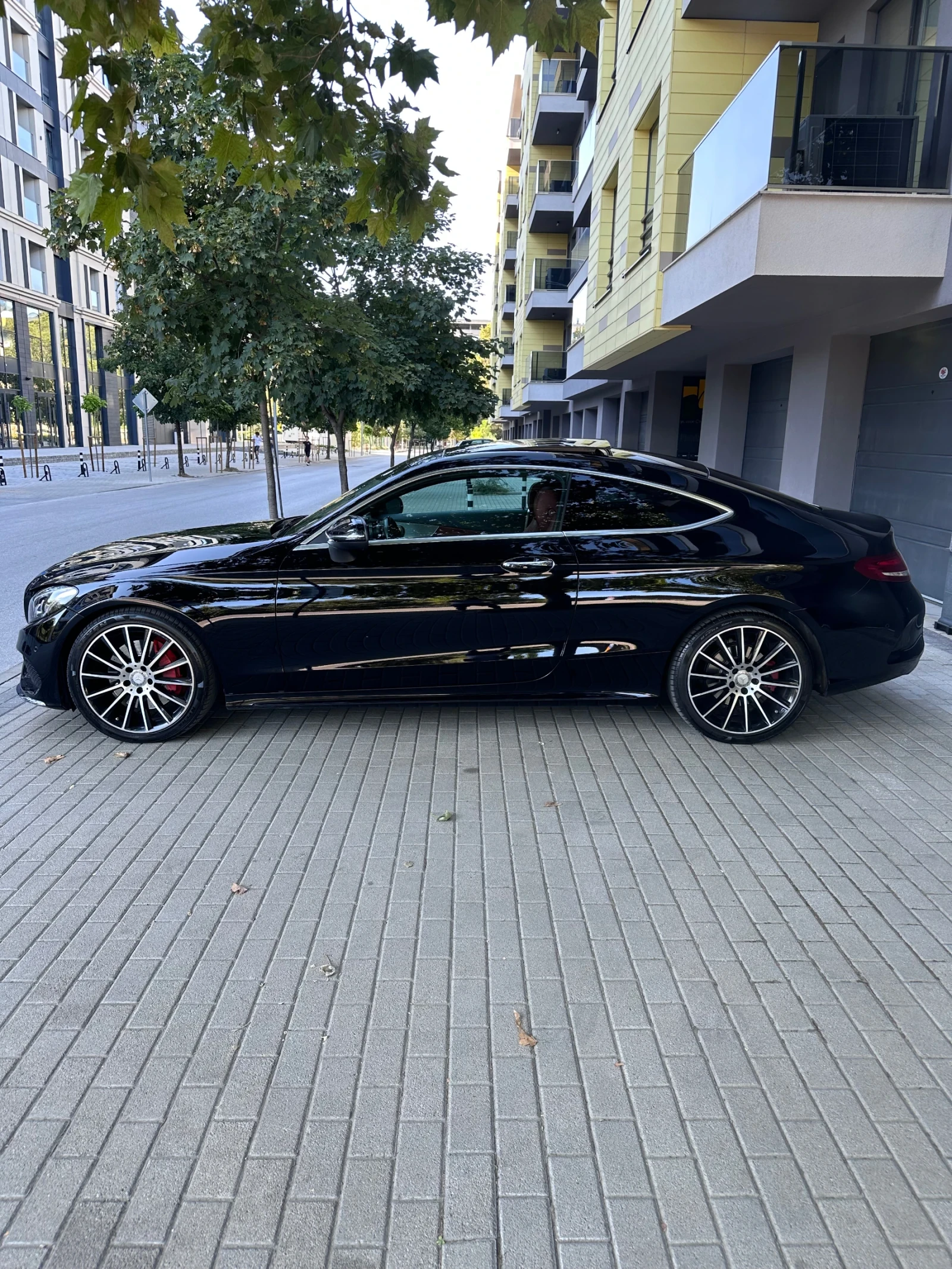 Mercedes-Benz C 250 AMG//PREMIUM PLUS, снимка 4 - Автомобили и джипове - 55689220