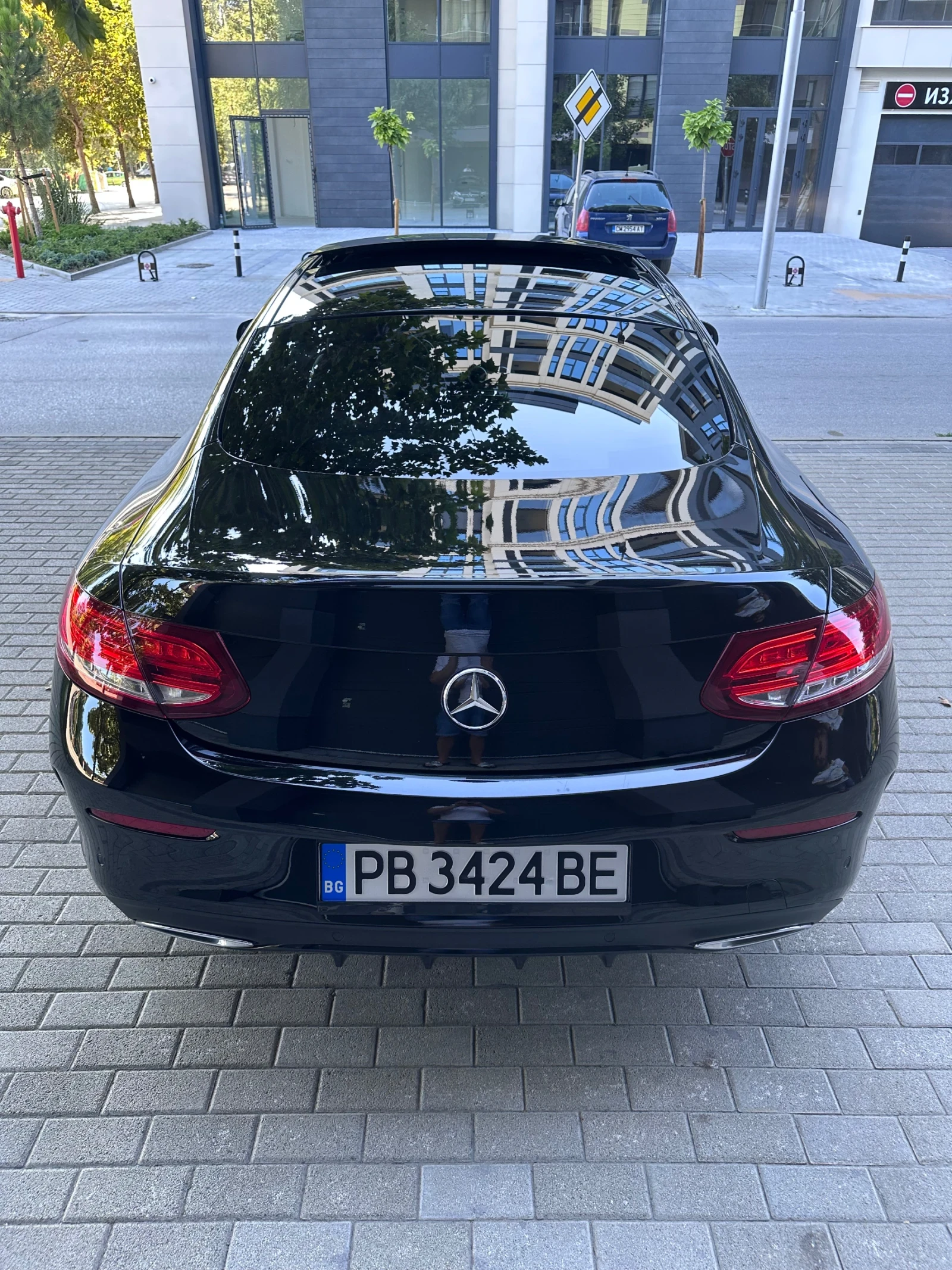Mercedes-Benz C 250 AMG//PREMIUM PLUS, снимка 6 - Автомобили и джипове - 55689220