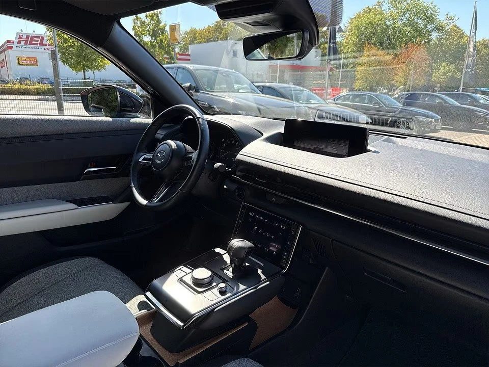 Mazda MX-30 EV/145HP/EXCLUSIVE/CAM/NAVI/KLESS/811z, снимка 9 - Автомобили и джипове - 55740148
