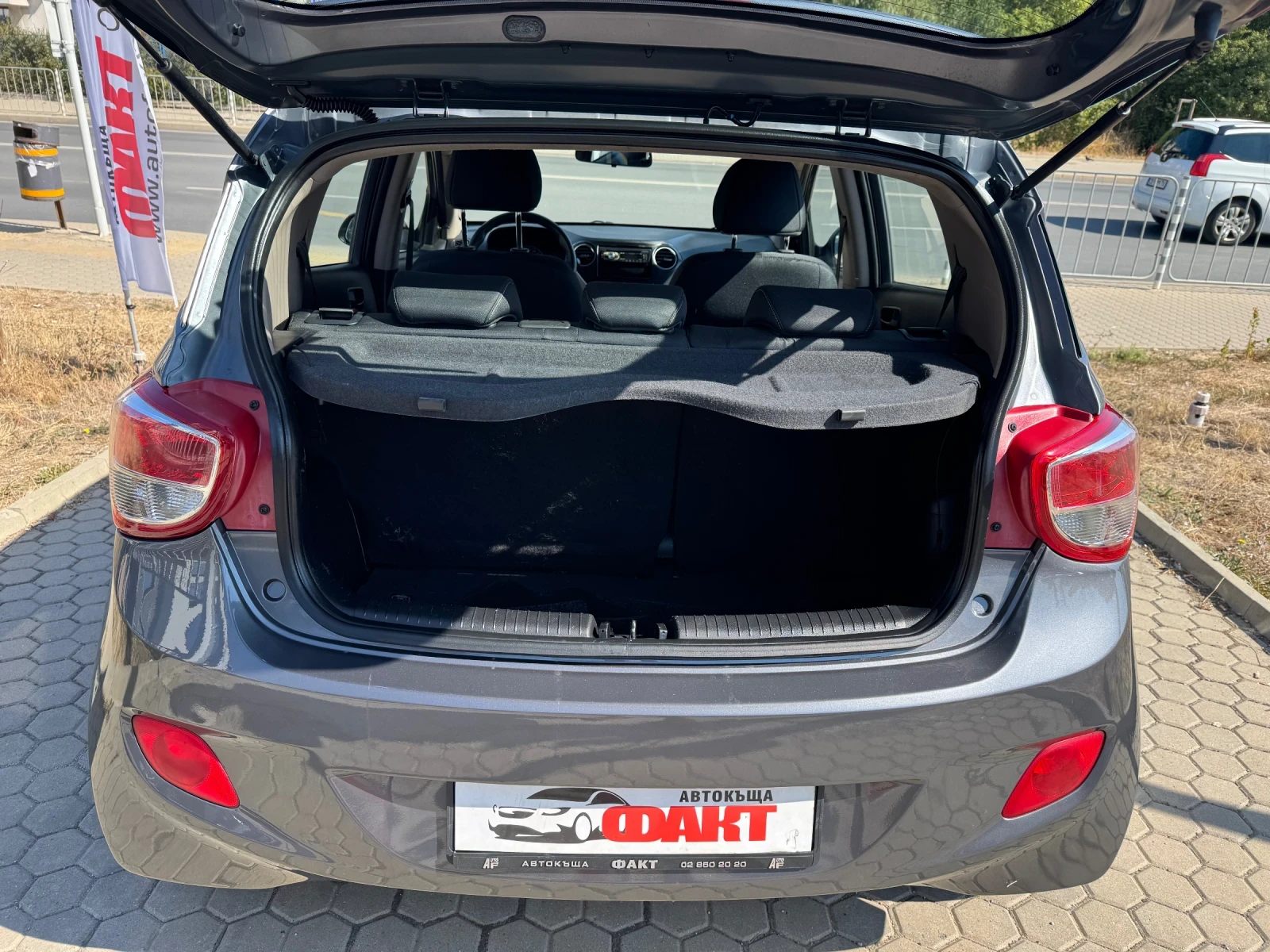 Hyundai I10 1.0i/EURO.6B, снимка 5 - Автомобили и джипове - 56150272