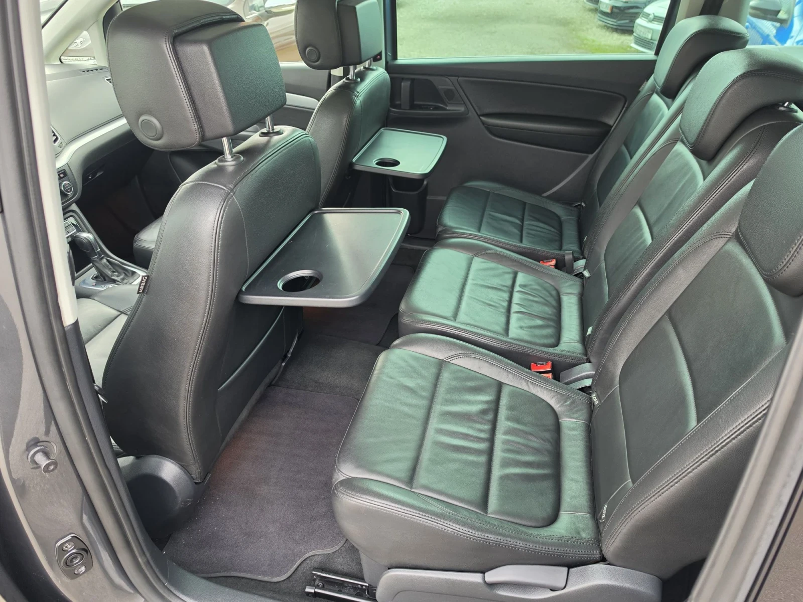 VW Sharan 2.0 tdi 177 k.c. HIGHLINE , снимка 9 - Автомобили и джипове - 56258713