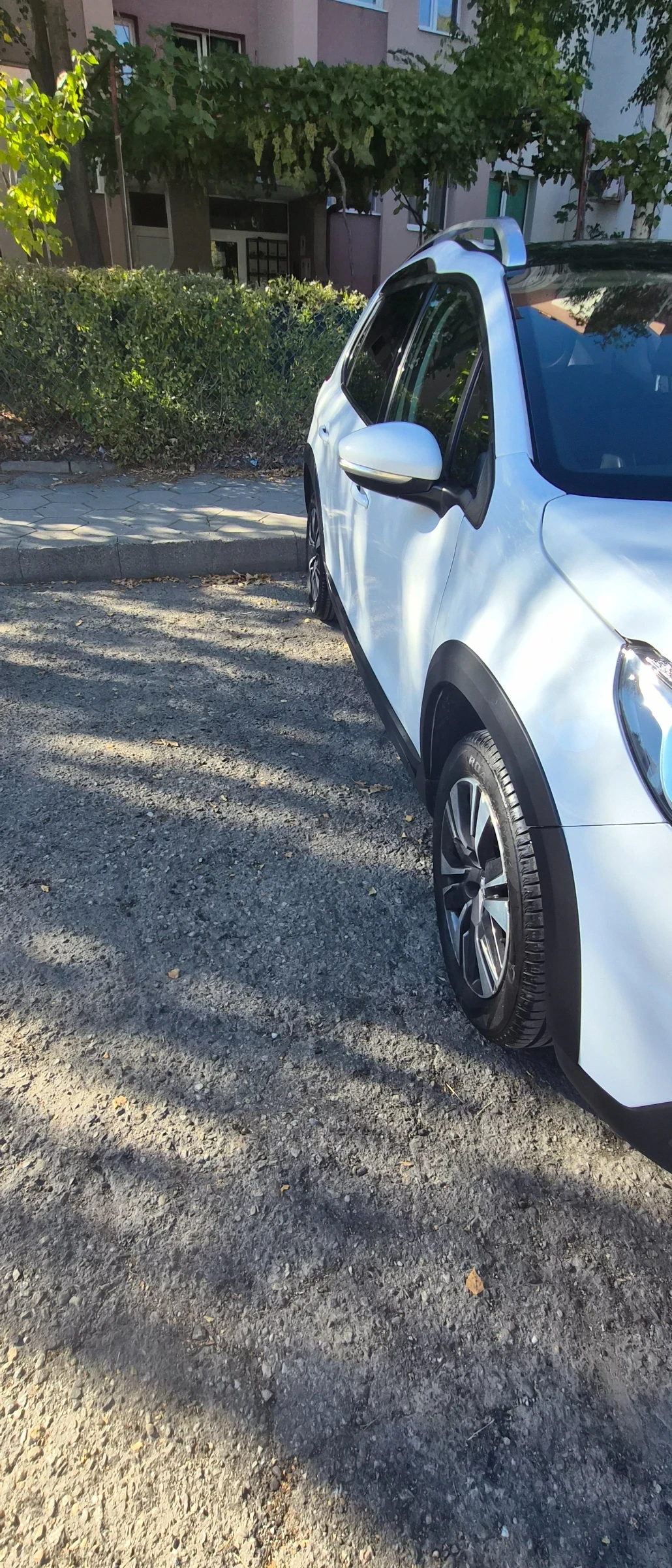 Peugeot 2008, снимка 5 - Автомобили и джипове - 56397317