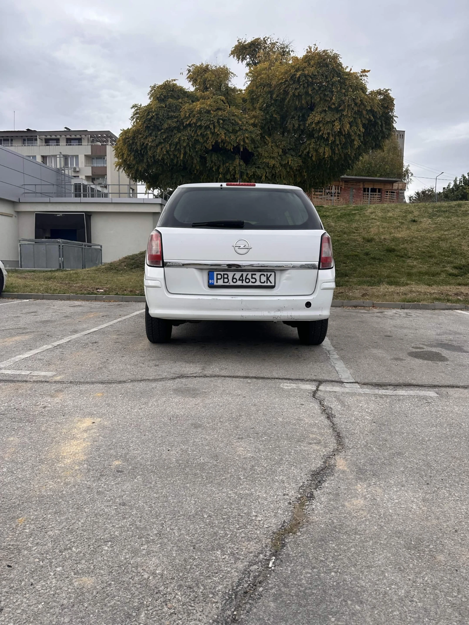 Opel Astra, снимка 4 - Автомобили и джипове - 56729395