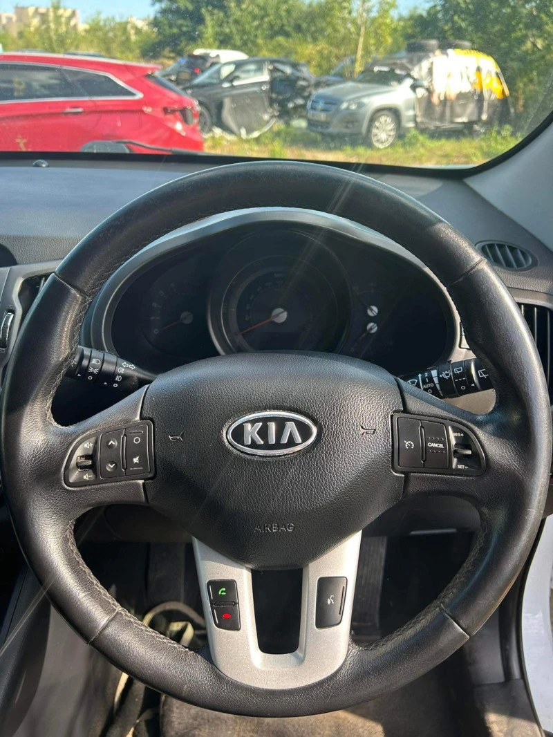 Kia Sportage 1.7 CRDI 2 БРОЯ, снимка 13 - Автомобили и джипове - 49464173