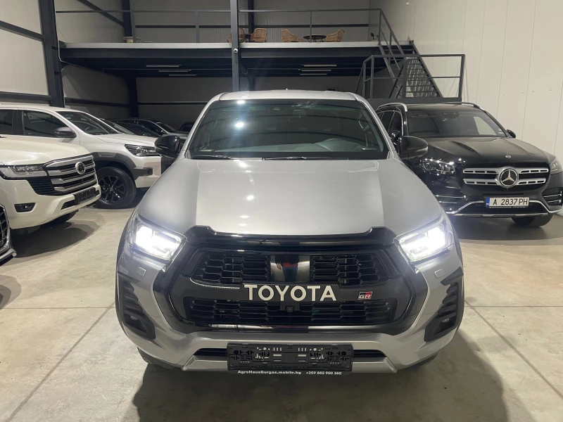 Toyota Hilux GR SPORT ЧИСТО НОВА ЛИЗИНГ, снимка 2 - Автомобили и джипове - 47835475