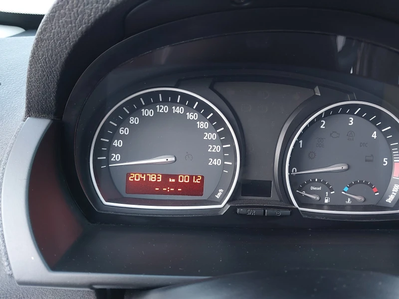 BMW X3 2.0 4x4 Facelift, снимка 15 - Автомобили и джипове - 51526594