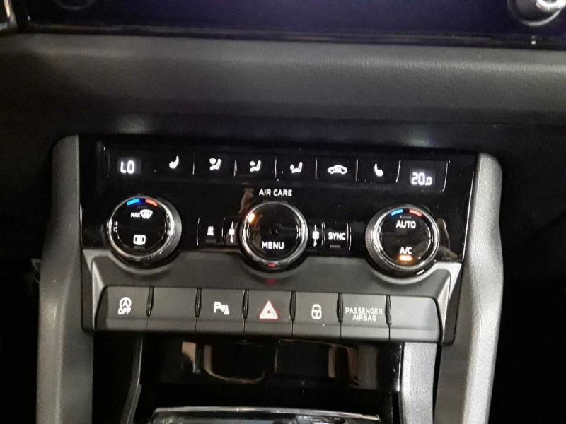 Skoda Kodiaq 4X4, снимка 13 - Автомобили и джипове - 51689161