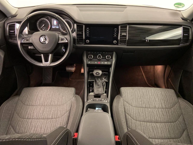 Skoda Kodiaq 4X4, снимка 6 - Автомобили и джипове - 51689161